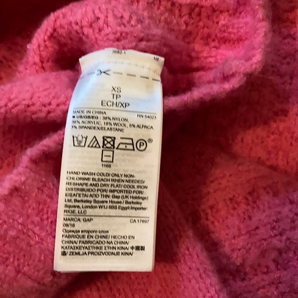 Perfect sweater - Picture 4 of 4